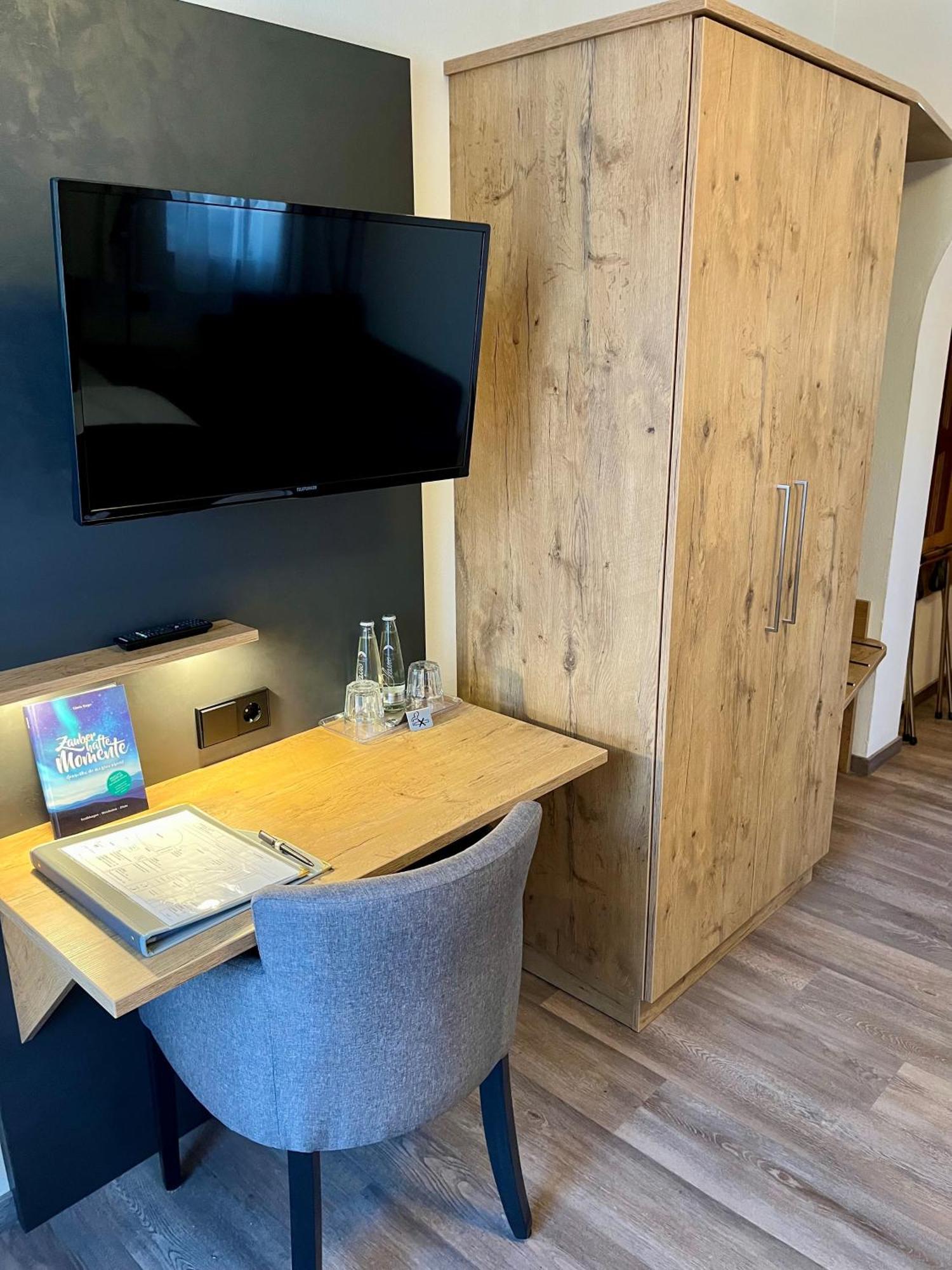 Hotel Oberwirt Obing Bagian luar foto